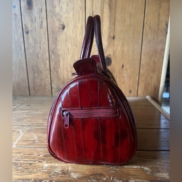 NWOT Vintage Authentic Exotic Eel Skin Beautiful Burgundy Handbag - Picture 5 of 10